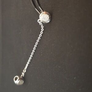 Pandora Moments Safety Chain